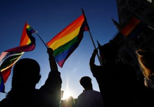 Το ανώτατο δικαστήριο της Γκάνας επικυρώνει τον νόμο που ποινικοποιεί το γκέι σεξ