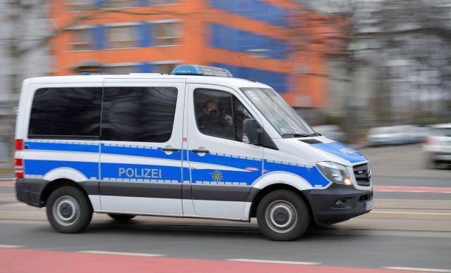 Γερμανία: 12χρονη σε κατάσταση αμόκ απείλησε με μαχαίρι παιδιά και αστυνομικούς σε παιδική χαρά
