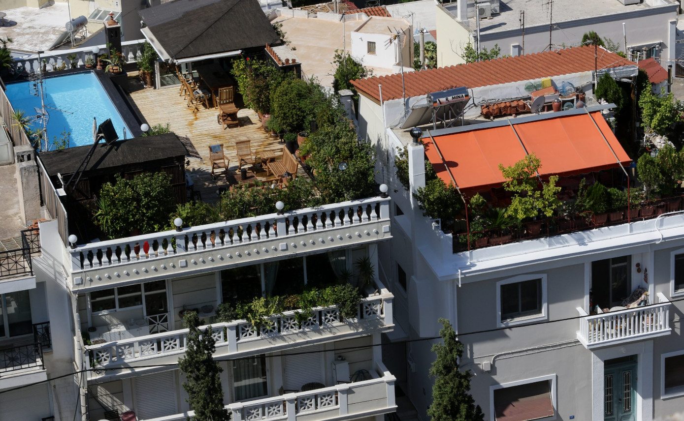 Ακίνητα: Στα ύψη οι τιμές, φρέναραν οι επενδύσεις στις κατοικίες
