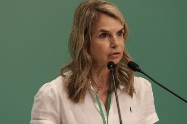 Η Μιλένα Αποστολάκη… ονειρεύεται να γίνει και πρωθυπουργός εκτός από αρχηγός του ΠΑΣΟΚ – «Νιώθω έτοιμη»