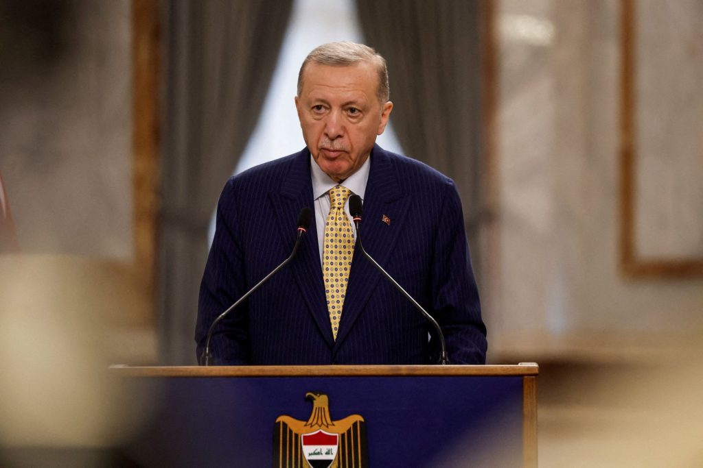Τουρκία: Δύο παραιτήσεις υπουργών – Αντικαταστάθηκαν άμεσα