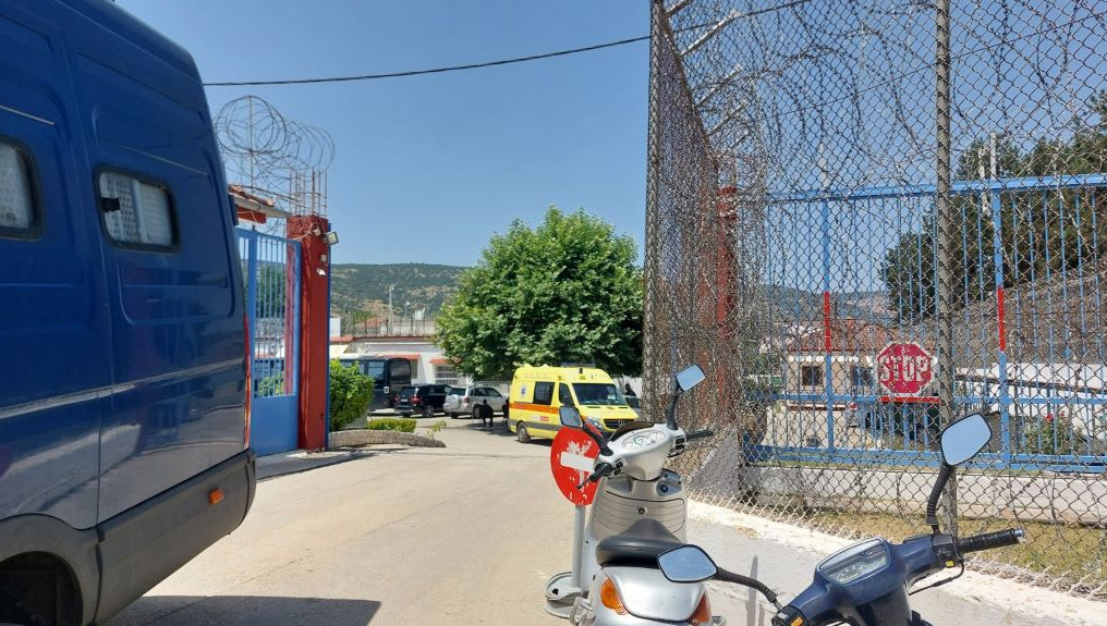 Φυλακές Σταυρακίου: Κοκαΐνη σε φρεάτιο εντοπίστηκε σε νέα έρευνα - Στον ανακριτή οι 8 κατηγορούμενοι
