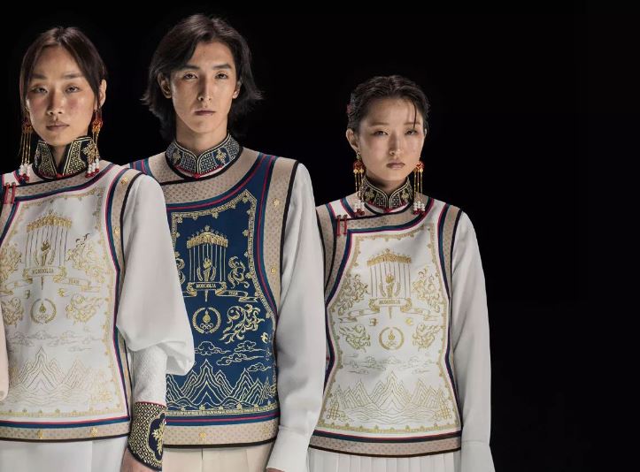 Δύο αδερφές από τη Μογγολία υπέγραψαν τις μόνες Ολυμπιακές στολές που μοιάζουν με haute couture