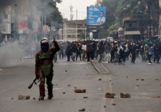 Κένυα: Απαγόρευσαν τις διαδηλώσεις στο Ναϊρόμπι μετά τις πολύνεκρες αντικυβερνητικές κινητοποιήσεις