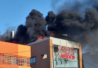 Φωτιά στην Κηφισίας – Στις φλόγες κτίριο στο ύψος του Χαλανδρίου