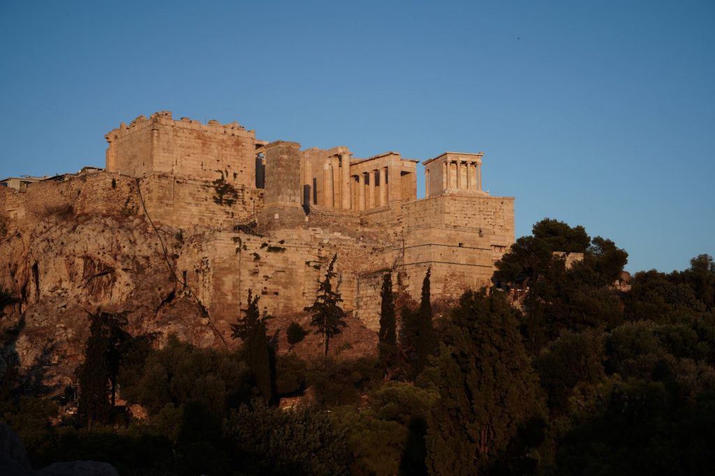 Καύσωνας: Κλείνει η Ακρόπολη από τις 12:00 έως τις 17:00 λόγω υψηλών θερμοκρασιών