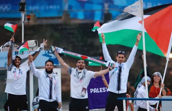 Ολυμπιακοί Αγώνες: Αποθέωση για την ομάδα της Παλαιστίνης – Γιουχάρισμα για το Ισραήλ