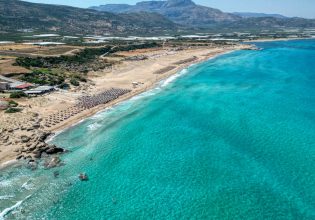Μαγευτικές εικόνες - Η παραλία Φαλάσαρνα στην Κρήτη από ψηλά