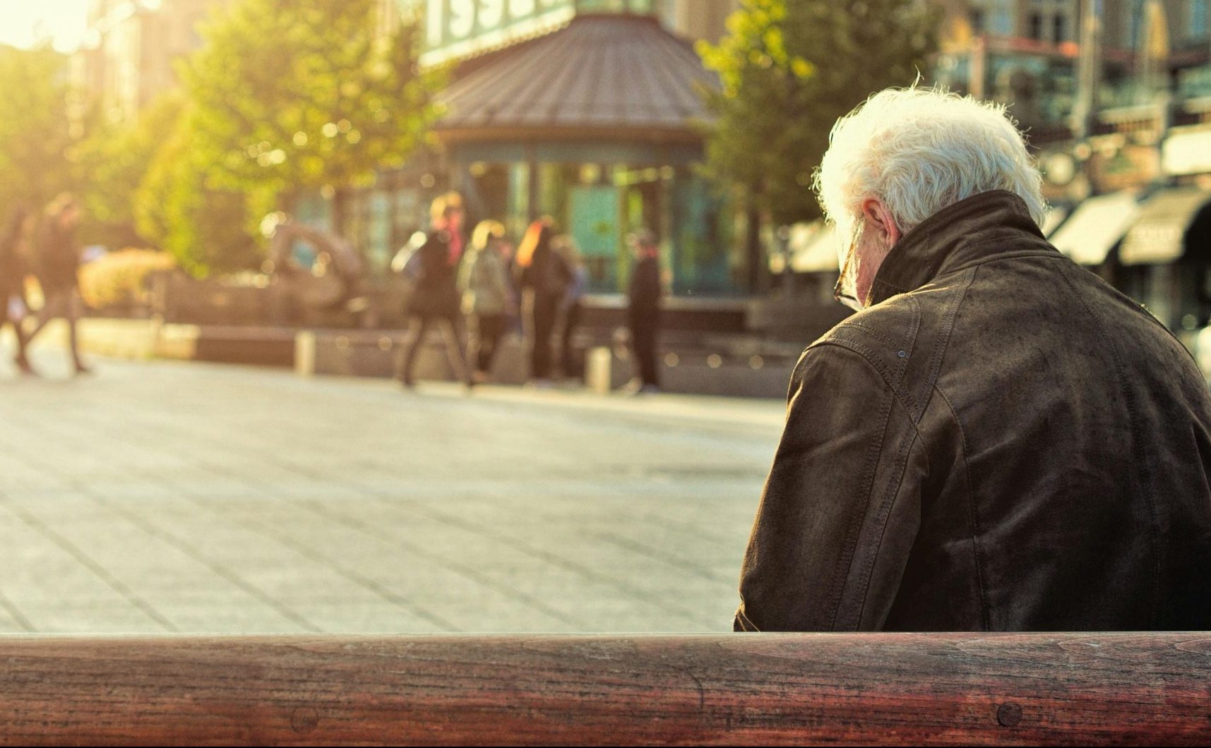 Συνταξιούχοι: Ερχεται διπλή εισοδηματική ανάσα