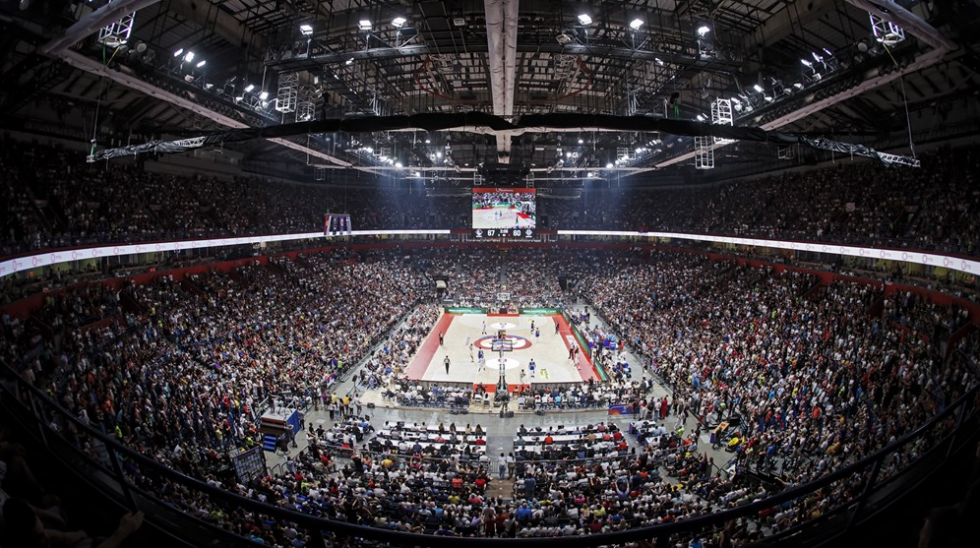 Κατάμεστη η Stark Arena για το Σερβία-Ελλάδα