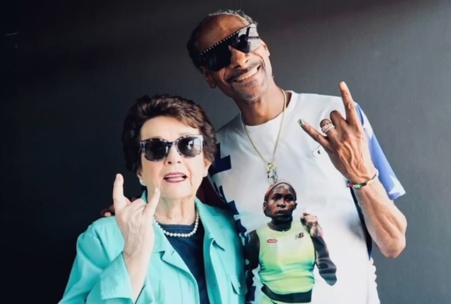 Η Μπίλι Τζιν Κινγκ φωτογραφίζεται με τον Snoop Dogg και ξεσηκώνει τα social media