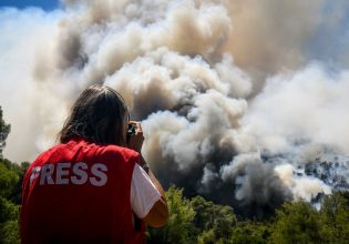 Φωτιά στο Σοφικό: 15 + 1 φωτογραφικά καρέ από τη μάχη με τις φλόγες