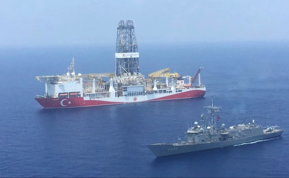 Τούρκος υπουργός Ενέργειας: Θα ψάξουμε πετρέλαιο και φυσικό αέριο σε Ανατολική Μεσόγειο και Αιγαίο