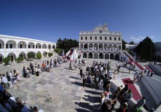 Δεκαπενταύγουστος: Με λαμπρότητα και κατάνυξη εορτάζεται σήμερα η Κοίμηση της Θεοτόκου