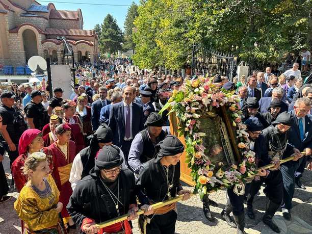 Ημαθία: Κορυφώθηκαν οι εορταστικές εκδηλώσεις στην Παναγία Σουμελά