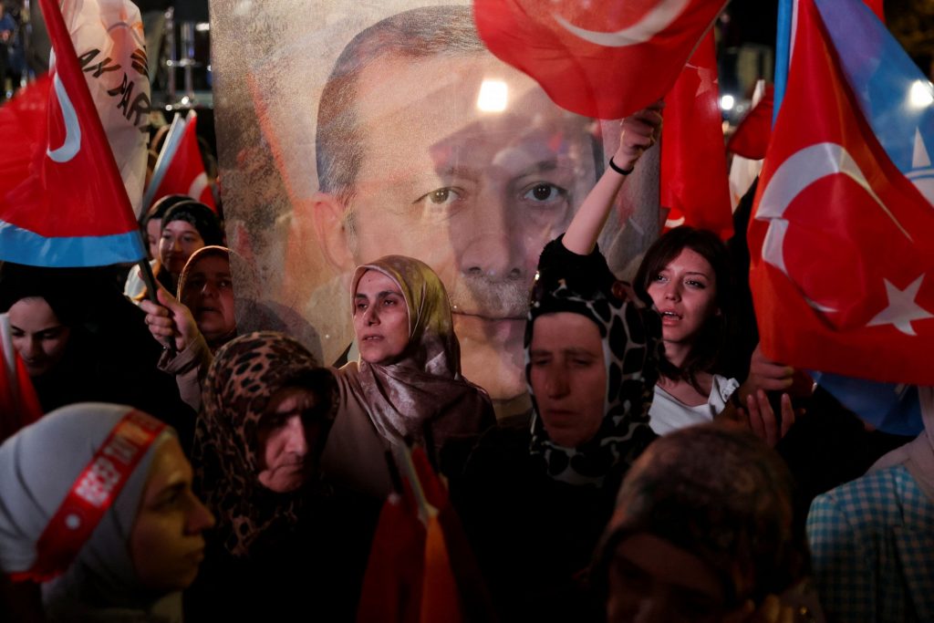 Τουρκία: Δημοσκοπική «βουτιά» για το κόμμα του Ερντογάν – Έρχεται δεύτερο με διαφορά