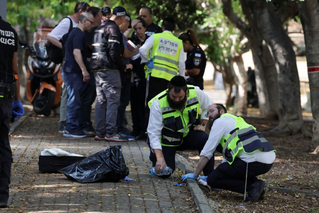 Ισραήλ: Δύο νεκροί από επίθεση με μαχαίρι στη Χολόν – Για Παλαιστίνιο δράστη μιλούν οι Αρχές