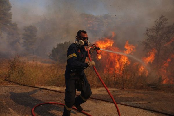 Πολύ υψηλός κίνδυνος φωτιάς σε Αττική και άλλες εννέα περιοχές