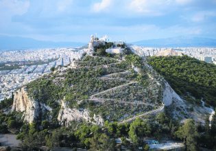 Φωτιά: Απαγόρευση κυκλοφορίας αύριο στον Λυκαβηττό λόγω του υψηλού κινδύνου πυρκαγιάς