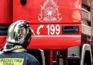 Θεσσαλονίκη: Φωτιά σε τουριστικό λεωφορείο – Δεν κινδύνευσαν οι επιβάτες