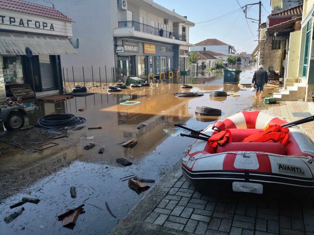 Άνοιξε η πλατφόρμα ενίσχυσης πληγεισών επιχειρήσεων σε Θεσσαλία και Έβρο – Όλες οι προϋποθέσεις για αίτηση