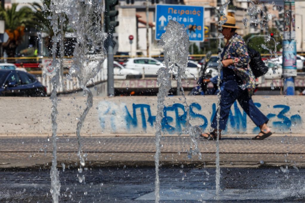 Καιρός: Εκρηκτικό κοκτέιλ με ισχυρούς ανέμους και 39αρια