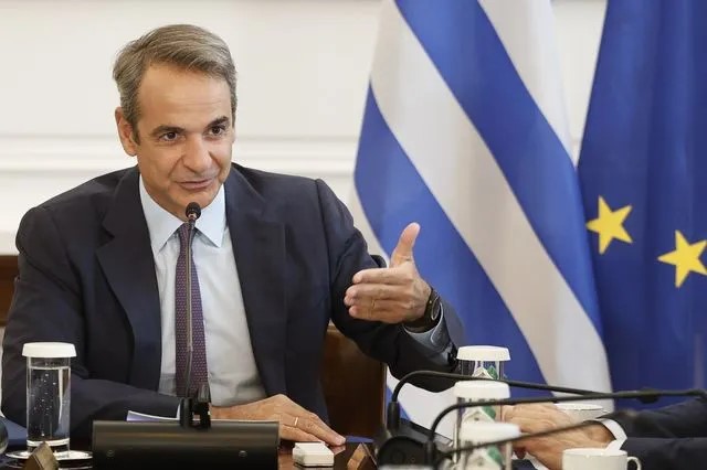 ΣΥΡΙΖΑ: Η «μάχη» Μητσοτάκη με την ακρίβεια θυμίζει αυτή του Δον Κιχώτη με τους ανεμόμυλους, είναι φανταστική