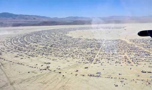 Το φεστιβάλ Burning Man αδυνατεί να ξεπουλήσει για πρώτη φορά εδώ και 10 χρόνια