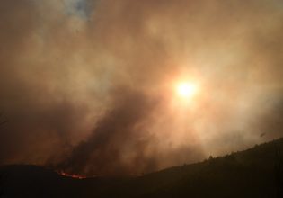 Φωτιά στην Αττική: Συμβουλές για την προστασία των παιδιών από τον καπνό και τη στάχτη