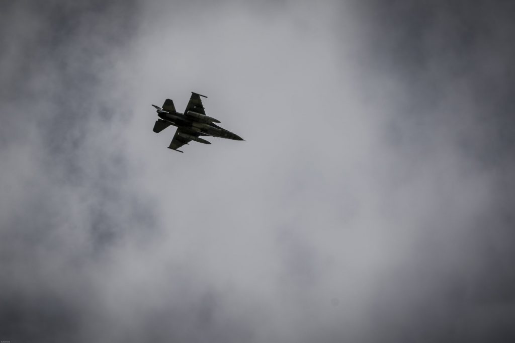 Ουκρανία: Έφθασαν τα πρώτα F-16 πολλαπλών ρόλων στη χώρα