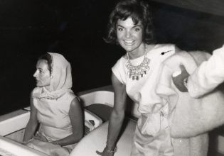 Jackie Kennedy εναντίον Lee Radziwill: Ο μεγάλος ανταγωνισμός των δύο διάσημων αδελφών