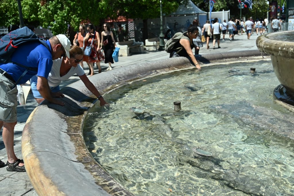 Καύσωνας: Χωρίς φρένο για το θερμότερο καλοκαίρι όλων των εποχών