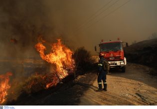 Σε ποιες περιοχές είναι πολύ υψηλός ο κίνδυνος για φωτιά σήμερα – Συστάσεις στους πολίτες