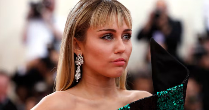 Miley Cyrus: Έγραψε ιστορία ως η νεότερη Disney Legend