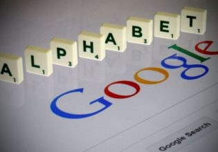 Παίρνει φωτιά η κόντρα Google με Apple – Νέα κινητά με την υπογραφή της ΑΙ