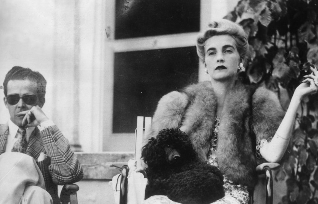 Barbara Hutton: Η ιστορία του περίφημου «φτωχού πλουσιοκόριτσου»