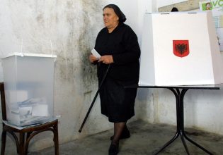 Εκλογές στη Χειμάρρα: Έκλεισαν οι κάλπες – Ήταν η μεγαλύτερη προσέλευση ψηφοφόρων από το 2015