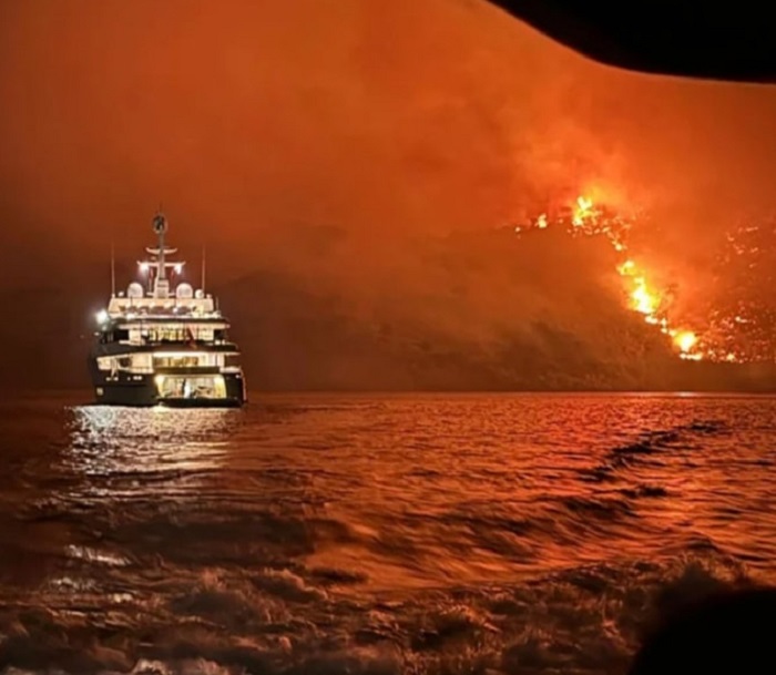 Φωτιά στην Ύδρα: Οι επιχειρηματίες από το Καζακστάν έκαναν και μπάρμπεκιου στην παραλία