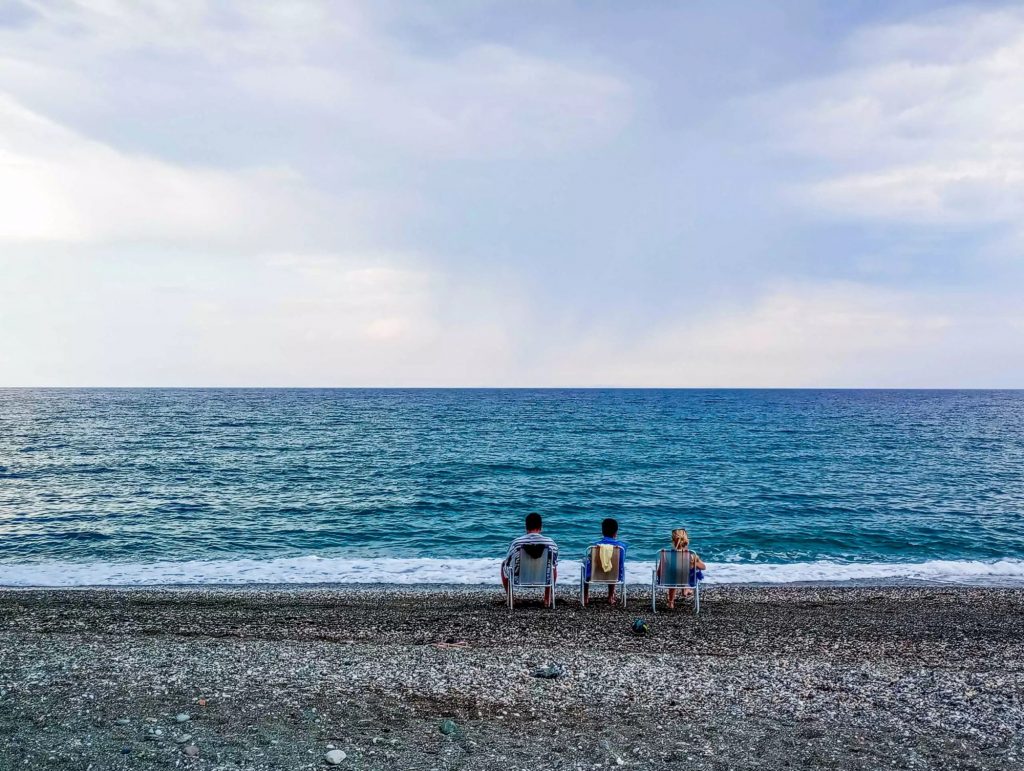 Καιρός: Καταιγίδες και δυνατοί άνεμοι σε Δυτική και Κεντρική Ελλάδα – Πού θα κυμανθεί η θερμοκρασία