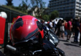 Θεσσαλονίκη: Στάση εργασίας και μοτοπορεία διανομέων – «Δουλεύουμε εν μέσω παρατεταμένου καύσωνα»