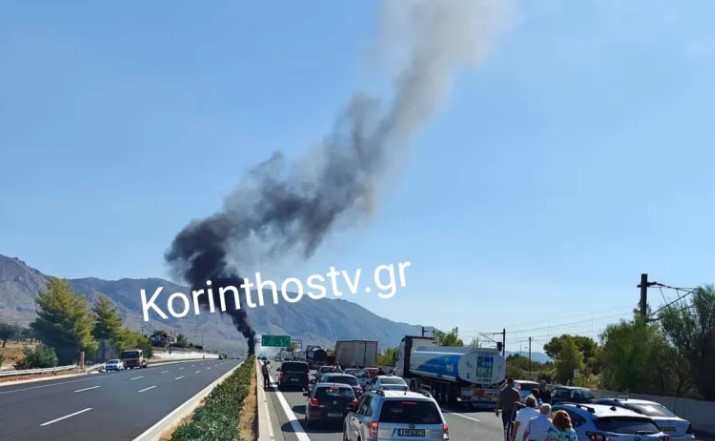 Φωτιά στην Αθηνών – Κορίνθου: Στο νοσοκομείο ο οδηγός βυτιοφόρου που ανετράπη – Κυκλοφοριακές ρυθμίσεις