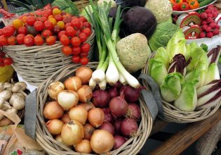 Φρούτα και λαχανικά: Ανησυχητική η αύξηση των εισαγωγών – Ποια βρίσκονται στην κορυφή