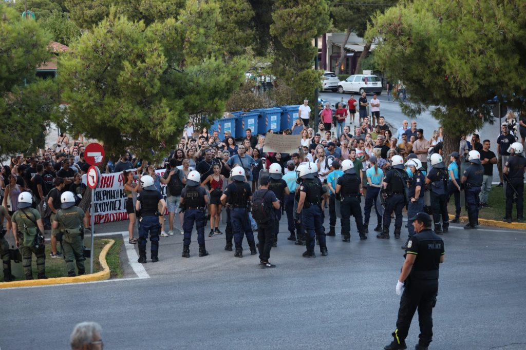 Φωτιές: Η «αγάπη» του κόσμου για τον Κυριάκο Μητσοτάκη… ξεχειλίζει – Ξέσπασμα οργής και δυσαρέσκειας των πολιτών