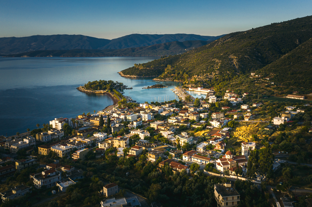 Μέθανα: Ιδανική απόδραση για τα Σαββατοκύριακα του Σεπτεμβρίου