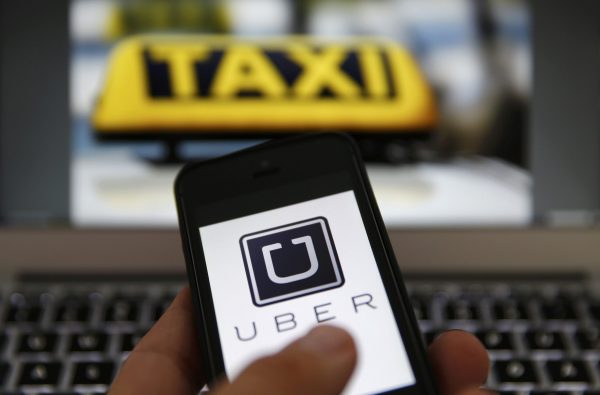 Uber: Πρόστιμο 290 εκατ. δολαρίων για τα δεδομένα των ευρωπαίων οδηγών