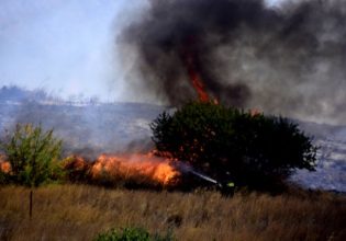 Φωτιά στο Κατάκαλο Βόνιτσας – Στη μάχη εναέρια μέσα