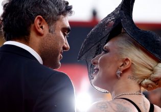 Lady Gaga: Ο ρόλος της μητέρας της στη γνωριμία της με τον Μάικλ Πολάνσκι