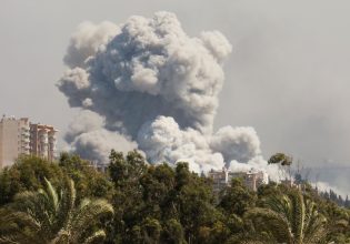 Λίβανος: Νέο μακελειό μετά από ισραηλινούς βομβαρδισμούς – Τουλάχιστον 100 νεκροί και πάνω από 300 τραυματίες