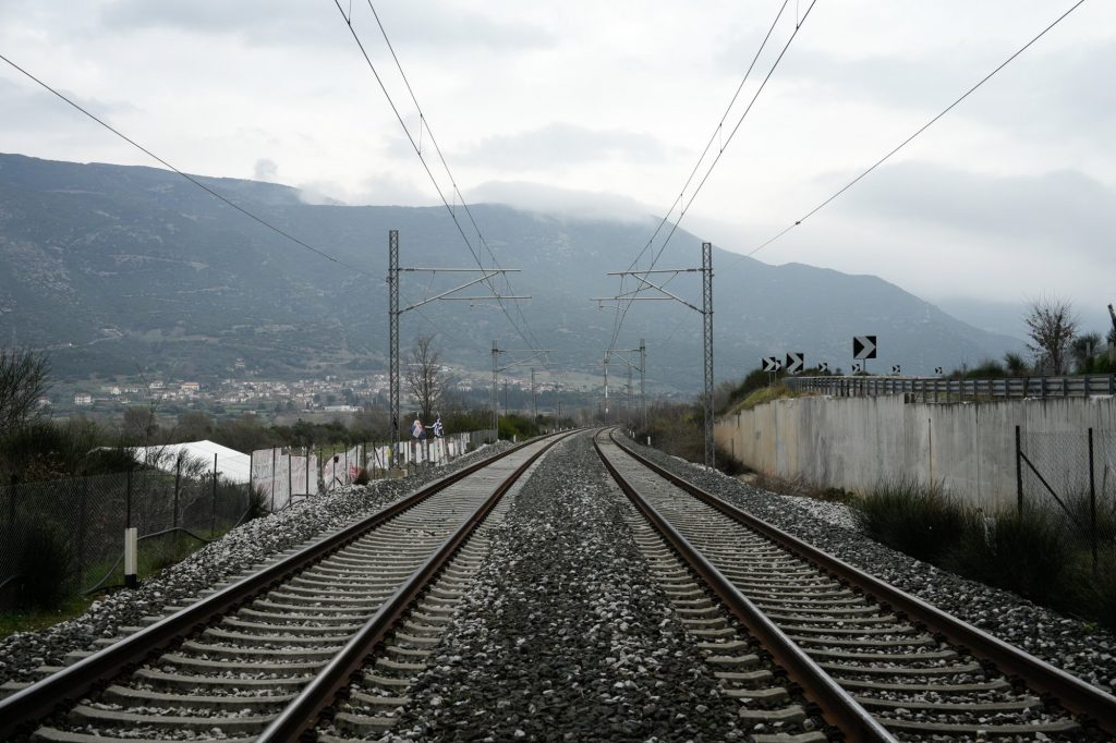 Τρένο: Ακινητοποιήθηκε αμαξοστοιχία με 80 επιβάτες στο Διακοπτό