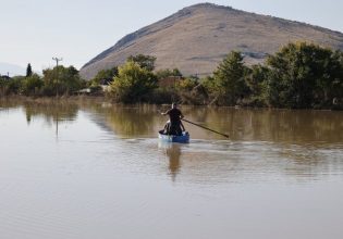 Καρδίτσα: Πέθανε ο ήρωας βαρκάρης που διέσωσε 15 άτομα στην κακοκαιρία Ντάνιελ